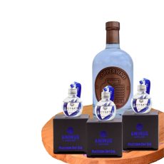 Award Winning Gin Gift with three Gin Baubles to hang from the Christmas Tree